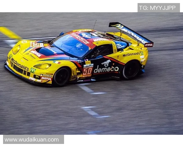 上海足球队在耐力排行榜中荣登第三名展现出强大实力与潜力 上海足球队在耐力排行榜中荣登第三名展现出强大实力与潜力