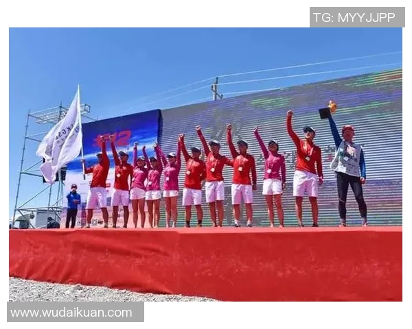 446人足球盛会引发全民热潮共同见证体育奇迹与团结力量 446人足球盛会引发全民热潮共同见证体育奇迹与团结力量