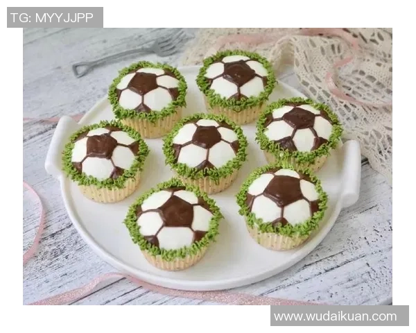 纸捏足球的创意玩法与技巧分享让你轻松打造属于自己的迷你足球世界