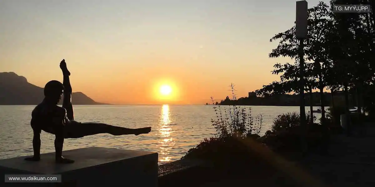 赛场瞬息万变，我们捕捉每个经典瞬间！📸⚡️